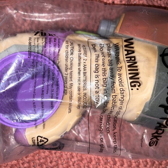 Disney- Exclusive Disney Park Buzz Lightyear Gauntlet Cup Holder New in Bag - Picture 3 of 5